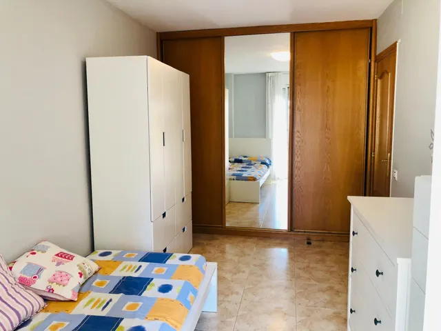 PISO CON GRAN TERRAZA - CASTELLDEFELS - CENTRO — 19