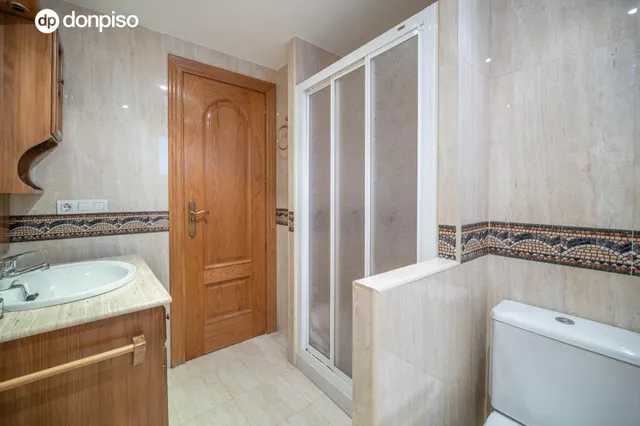 Impresionante piso en el centro de Granada. — 33