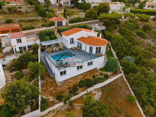 VILLA "CALAM DE LUNA" - foto 2