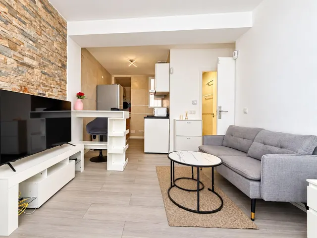 EXCLUSIVA VIVIENDA CON REFORMA INTEGRAL EN AV DE OPORTO — 6