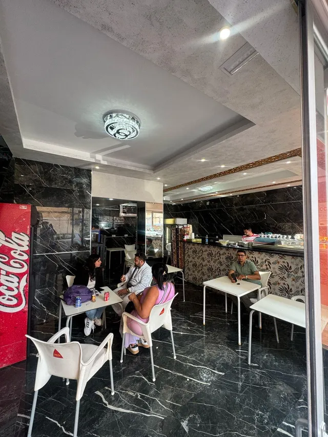 Bar-Cafetería en Alicante todo equipado — 8