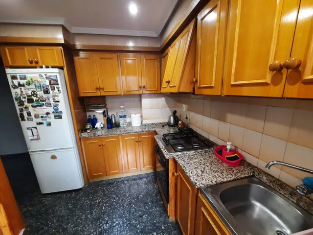 VIVIENDA CON GARAJE — 9