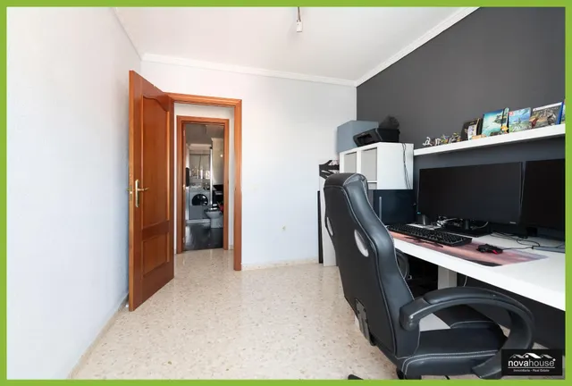 ¡amplitud, luz y una gran terraza en pleno centro de alhaurín! — 9
