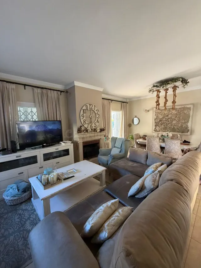 UNIFAMILIAR EN VENTA EN CALLE JUAN GRIS - foto 4