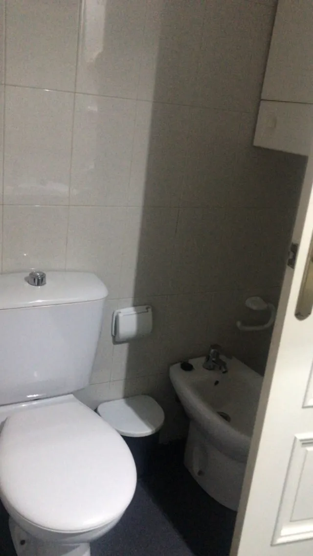 SE ALQUILA PISO EN JUAN CARLOS 1 — 11