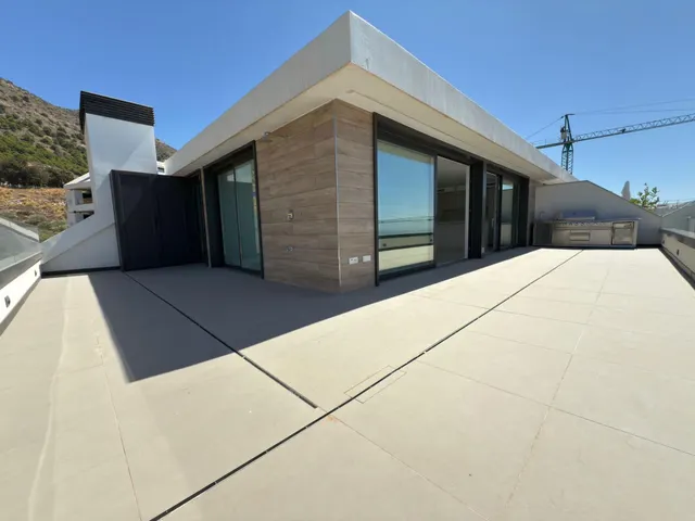Exclusivo atico de lujo nuevo a estrenar en la prestigiosa urbanizacion el higueron — 14