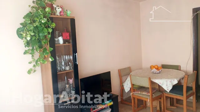 ¡Oportunidad para reformar! Acogedor, luminoso y exterior, cerca del puerto — 6