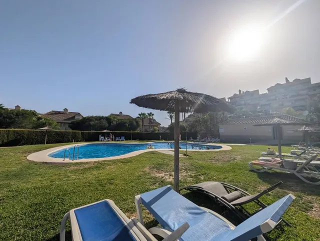 Casa de pueblo en Venta en Linea De La Concepcion, La Cádiz — 41