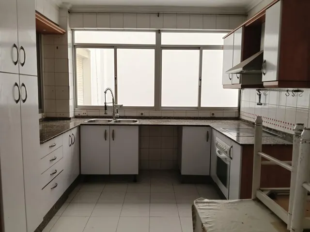 Piso en venta en avenida ana de viya — 14