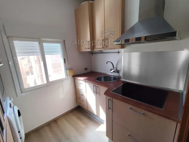 ⚠️ IMPORTANTE: es un CUARTO PISO SIN ASCENSOR. Máximo 2 personas. No se admiten animales. Se solicita documentación de solvencia. — 8