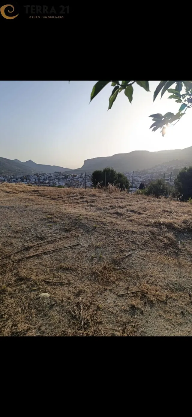 Oportunidad de Inversión: Terreno Urbanizable en Los Villare - foto 5
