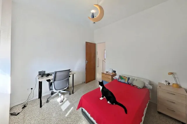 Casa con gran potencial y espacio independiente en albarrosa – Viladecans — 20