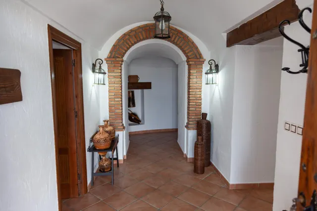 Se Vende Casa Cueva en BENAMAUREL — 19