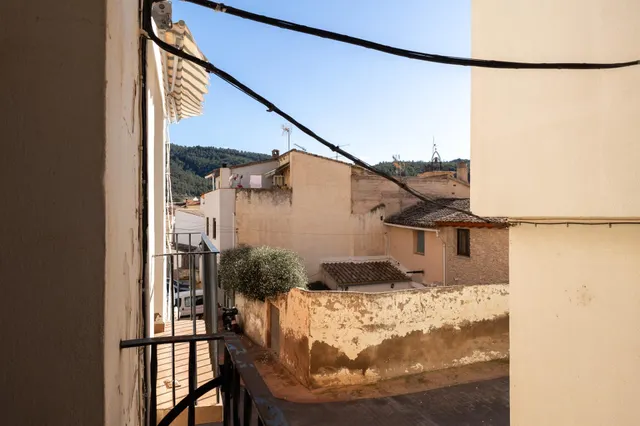 BONITA CASA DE PUEBLO EN LA VALL DE ALMONACID — 34