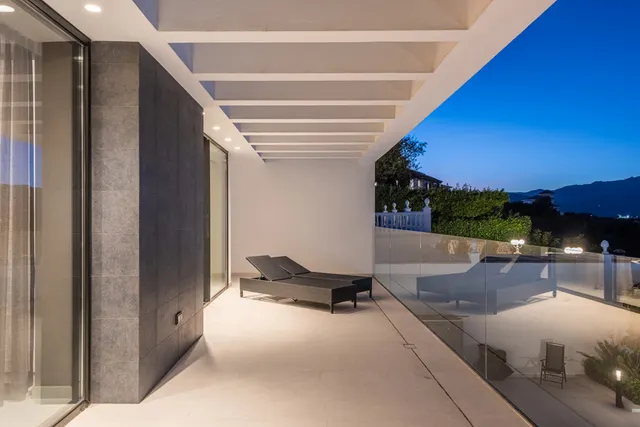 Chalet 3 habitaciones 486m² en venta - Riviera del sol — 46
