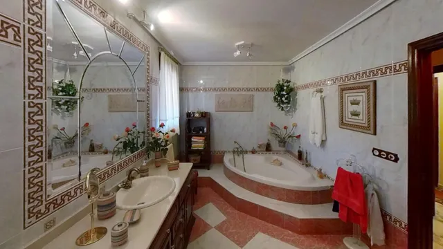 CHALET EN VENTA CÓRDOBA — 37