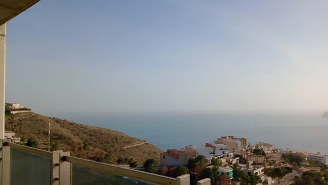 Impresionante Ático -Dúplex reformado de lujo y vistas magnificas al mar y bahía de Benidorm. — 38