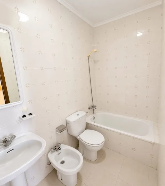 Apartamento 1 habitación 32m² en venta - Mercado — 17