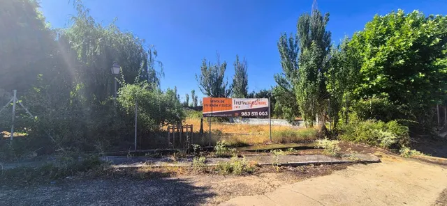 EN VENTA EDIFICIO EN CIGALES — 12