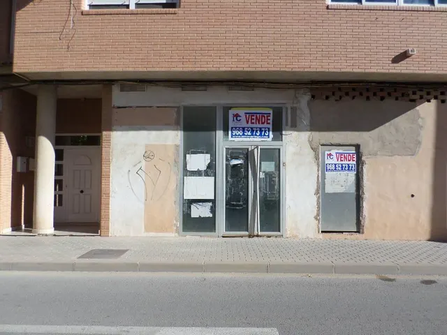 Espectacular local en Calle Juan Carlos I de Torre Pacheco de 337 m2 — 23