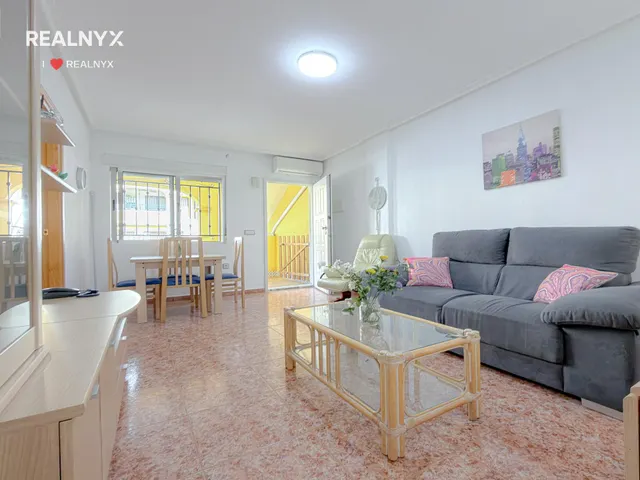 Dream Hills! Encantador Bungalow listo para entrar a vivir en urbanización exclusiva con preciosas zonas verdes y piscina comunitaria — 20