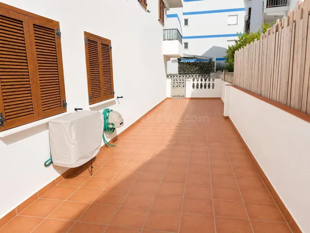 Planta baja 2 habitaciones 50m² en alquiler - Platja de Oliv - foto 2