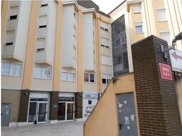 Garaje 34m² en venta - Santa cruz de bezana - foto 2