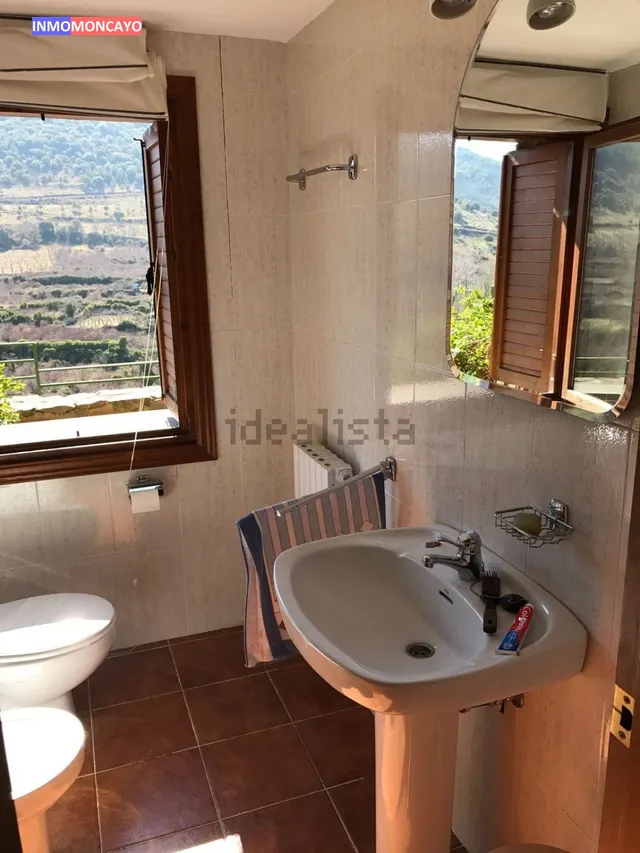IMPRESIONANTE CHALET A LA VENTA EN TALAMANTES — 25