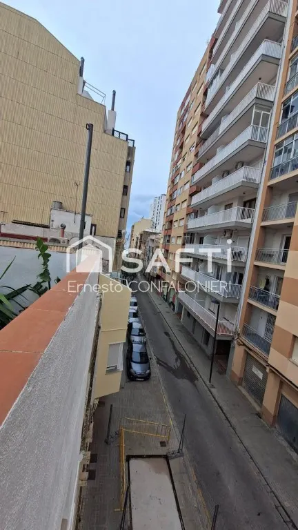 casa esquinera con licencia turistica en Vinaros , reformado - foto 3
