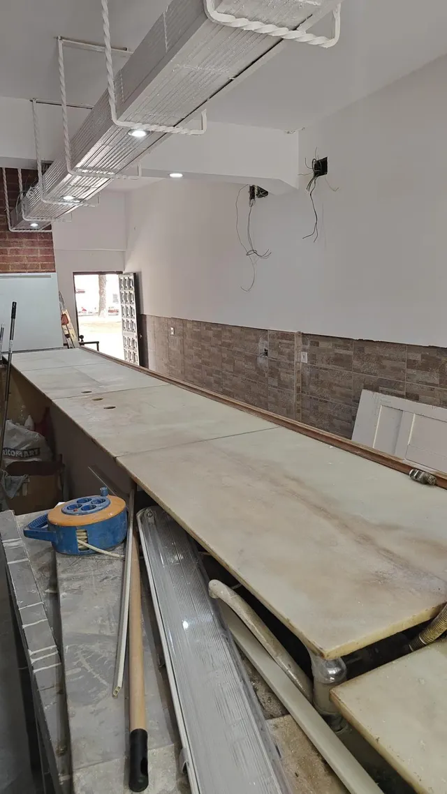 VENTA-LOCAL BAR- CON LICENCIA - CIUDAD DE LOS ANGELES-MADRID - — 13