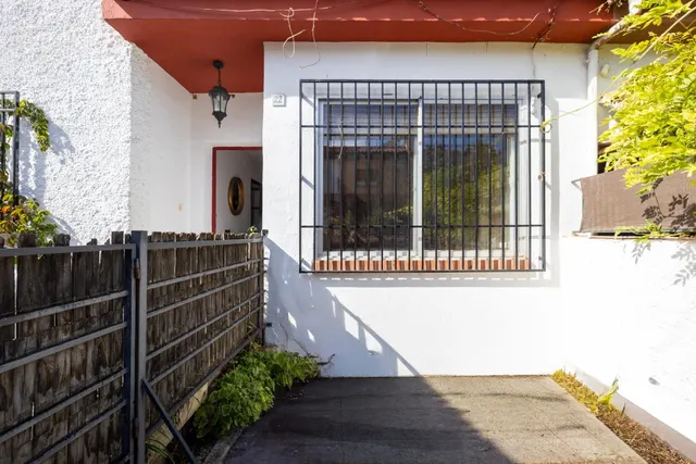 Preciosa casa en Ogíjares con piscina y jardín — 42