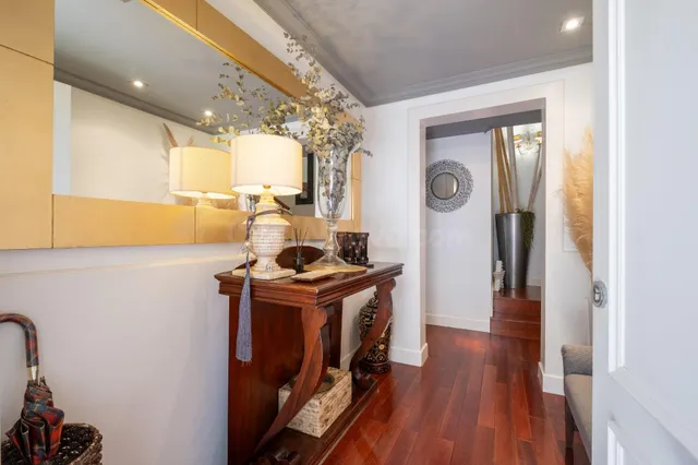 Espectacular Chalet Adosado Zona Centro de Salou - foto 5