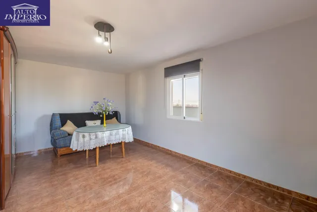 Casa independiente a 5 minutos de Granada en buen estado para entrar a vivir — 41
