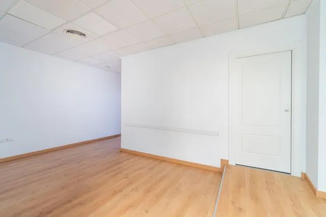 Alquiler de local comercial de 50 m2 en el Edificio Orihuela – Playa Flamenca, Orihuela Costa — 18