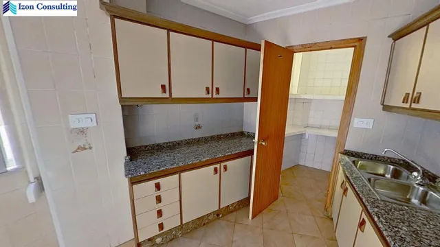CASA DE 3 habitaciones EN LIÉTOR — 6