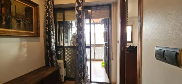 Práctico y cómodo piso en ciudad jardín — 6