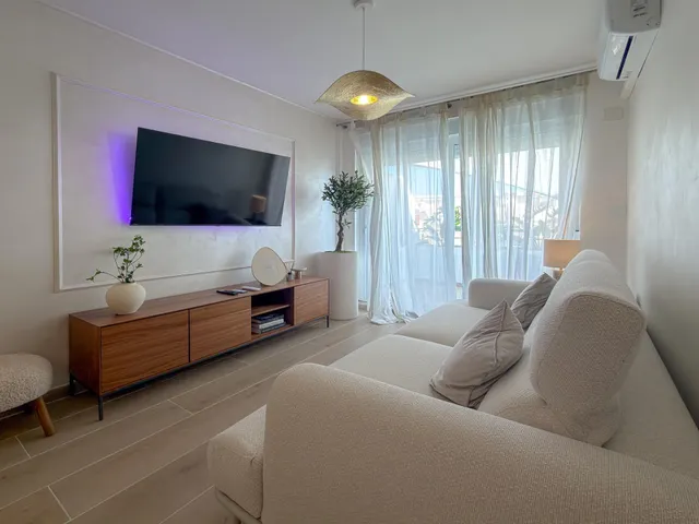 Encantador Ático con increíble diseño, nuevo a estrenar + 2 piscinas comunitarias — 10