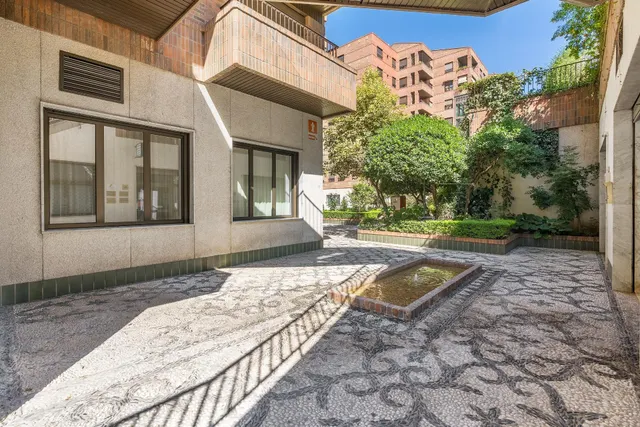 PRECIOSO ESTUDIO DE LUJO EN URBANIZACION TRIUNFO JARDIN — 47