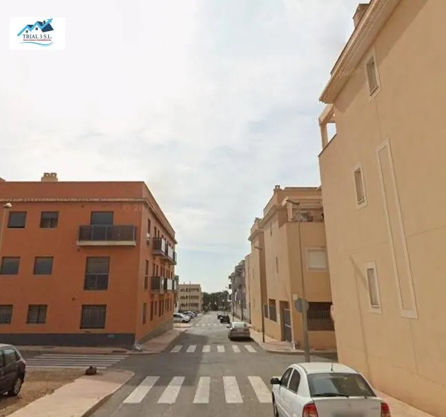 Venta piso en Vicar (Almería)