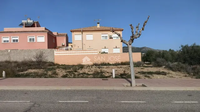 VENTA DE DOS SOLARES EN SALINAS — 3