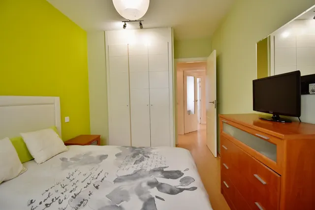 Soto del HENARES - 3 habitaciones, 2 baños, 2 plazas de garaje, piscina y trastero. — 40