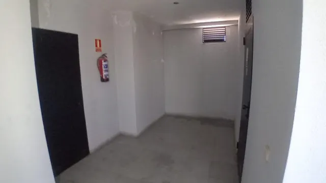 EDIFICIO DE OFICINAS EN VENTA C/ NAVALUENGA,1. LAS ROZAS. — 17