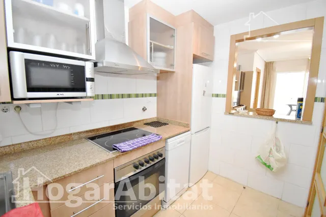 Acogedor en residencial con piscina, garaje y terraza, todo amueblado — 9
