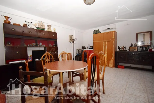 OPORTUNIDAD DE PROPIEDAD RUSTICA CON TERRENO Y PISCINA - foto 2