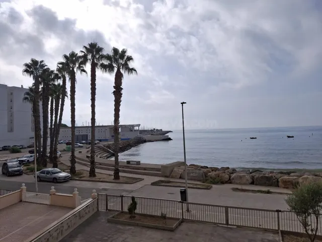 Piso con vistas al mar en Puerto Burriana
