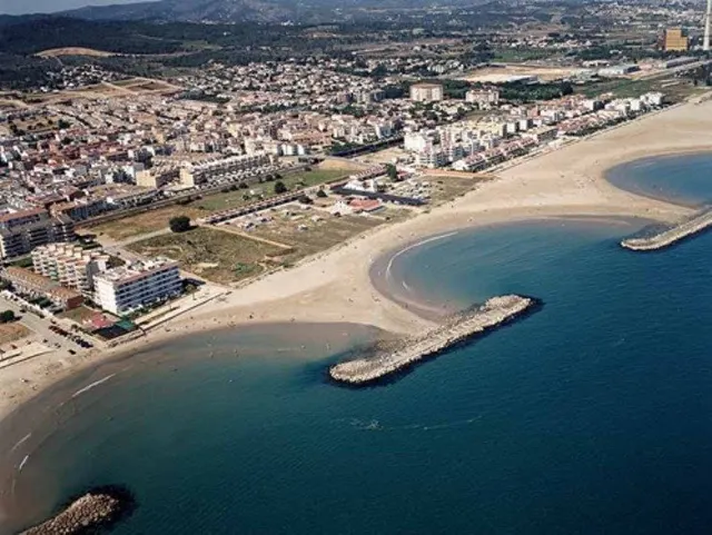 Parcela de 162 m2 en pueblo de Cunit - Tarragona — 5