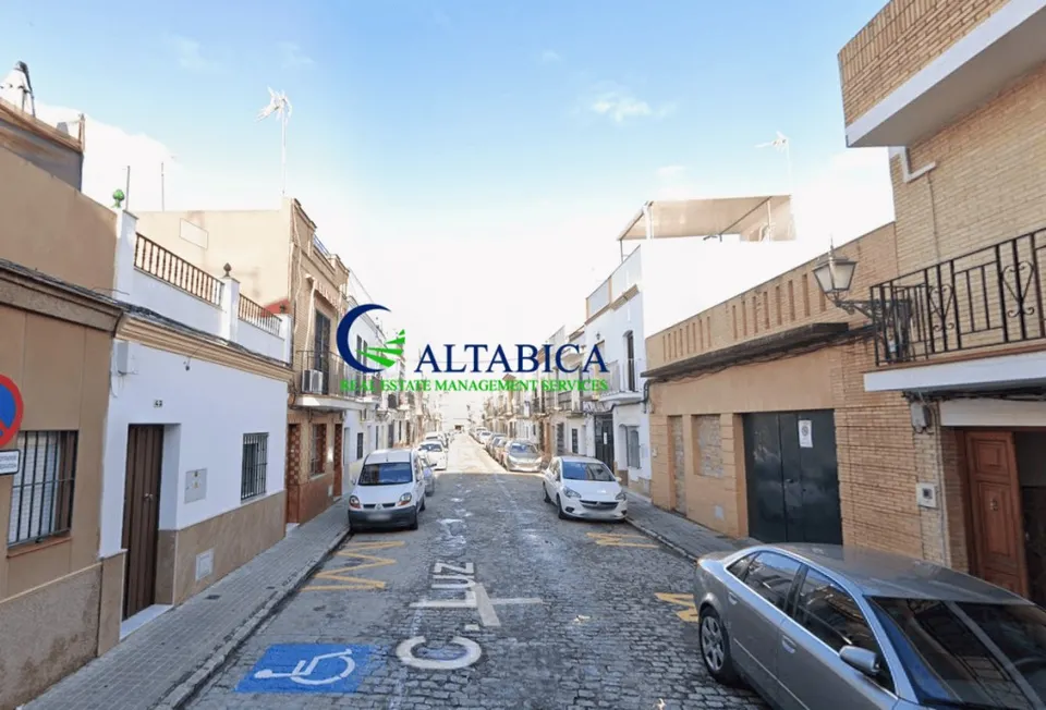 Casa-Chalet en Venta en Coria Del Rio Sevilla