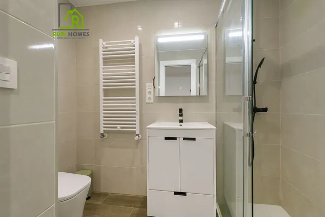 Apartamento reformado en ubicación privilegiada — 13