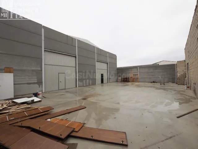 Nave Industrial en Alquiler en Tomelloso - junto a Calle Cam - foto 3
