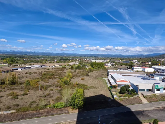 Amplio y Luminoso Piso en La Rosaleda, Ponferrada - €169.000 — 12